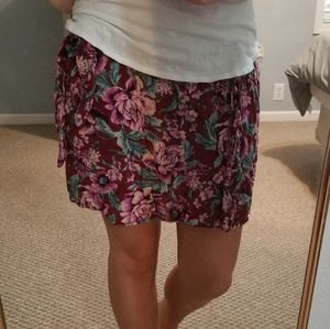 💛 AEO Skirt